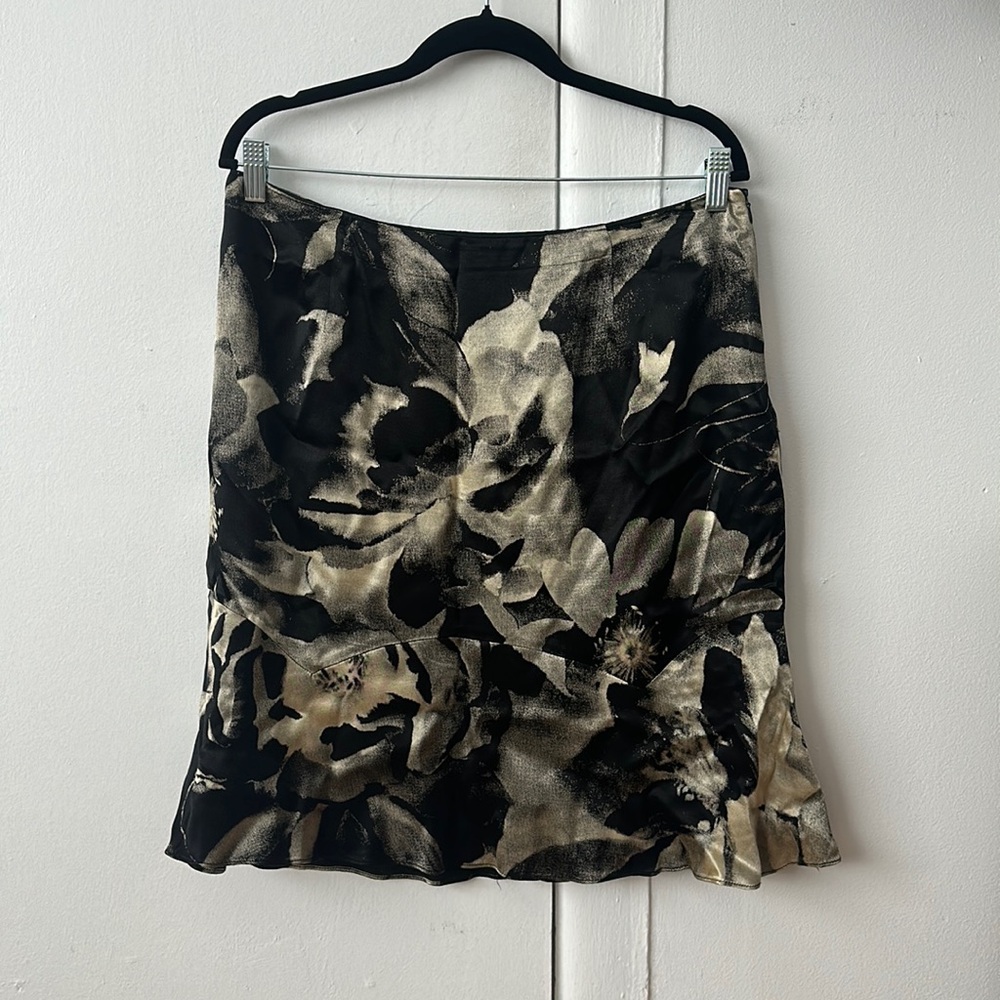 Tristan and Iseut floral skirt